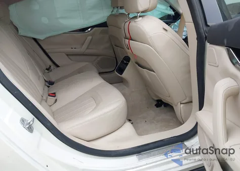 2014 Maserati Quattroporte S Q4 z USA, uszkodzony, nr VIN ZAM56RRA9E1110238